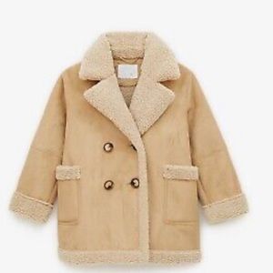 Zara Girls Faux Shearling Coat size 13-14 missing one button